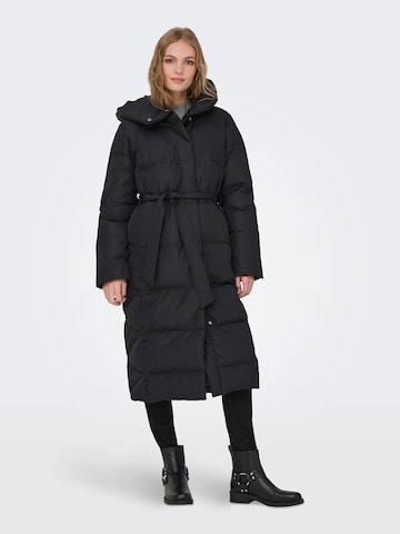 ONLY Mantel in Schwarz: Vorderseite