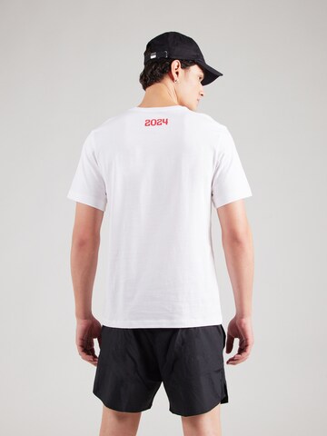 T-Shirt fonctionnel 'ICONIC' NIKE en blanc