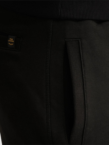 Loosefit Pantaloni sportivi 'Airstreamer cargo sweatpants' di PME Legend in nero