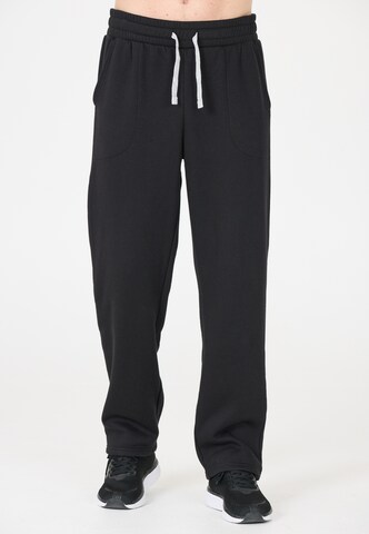 Cruz Regular Sports trousers 'Ramin' in Black: front