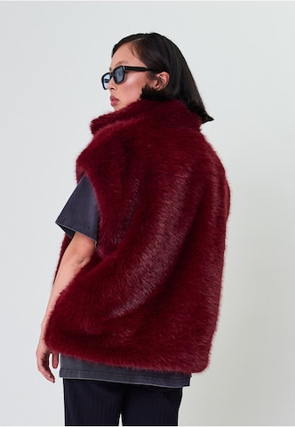 Gilet 'Trixie' OH APRIL en rouge