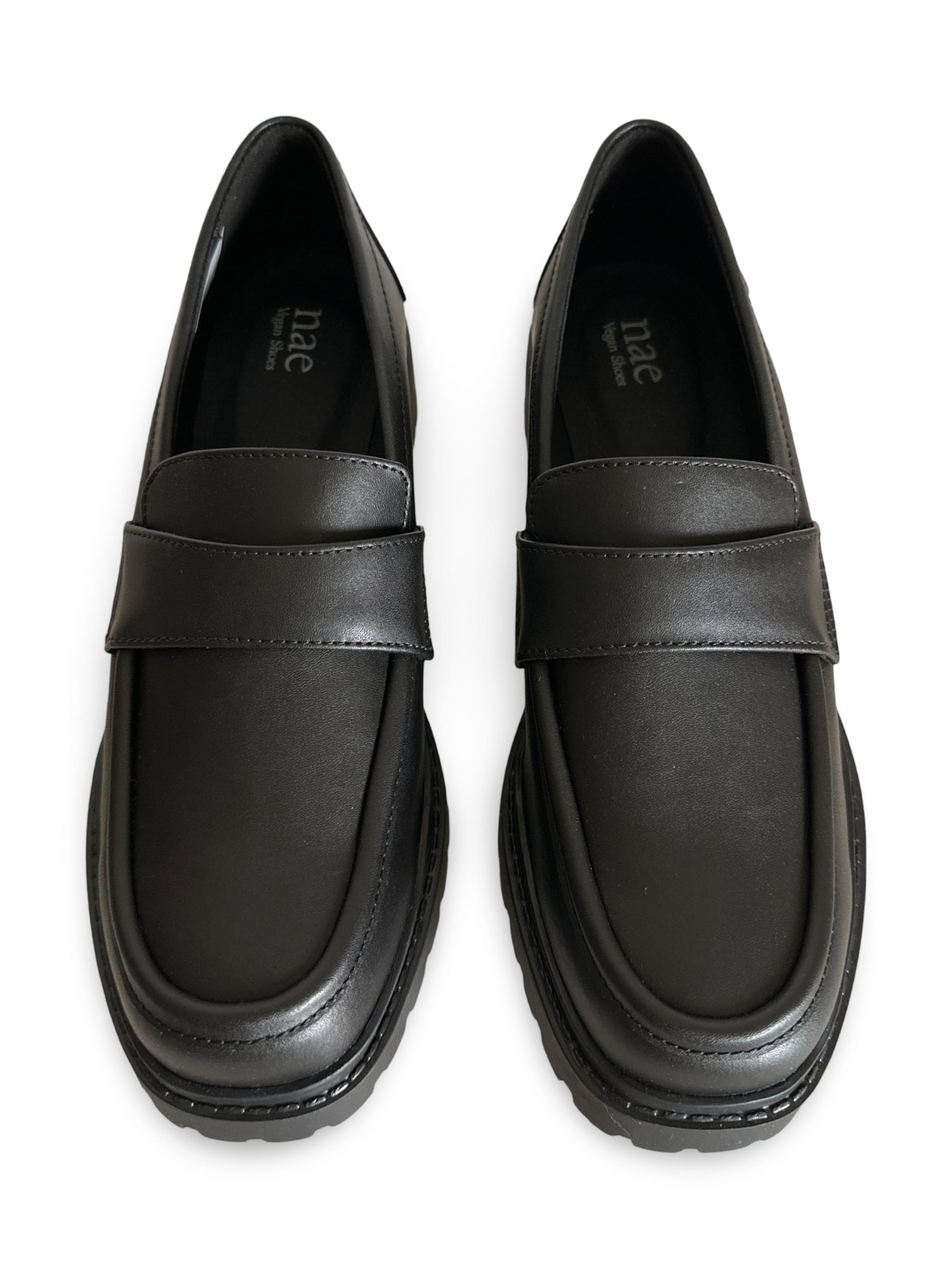 Chaussure basse 'Alessia' nae Vegan Shoes en noir