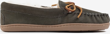 Mocassin Minnetonka en gris