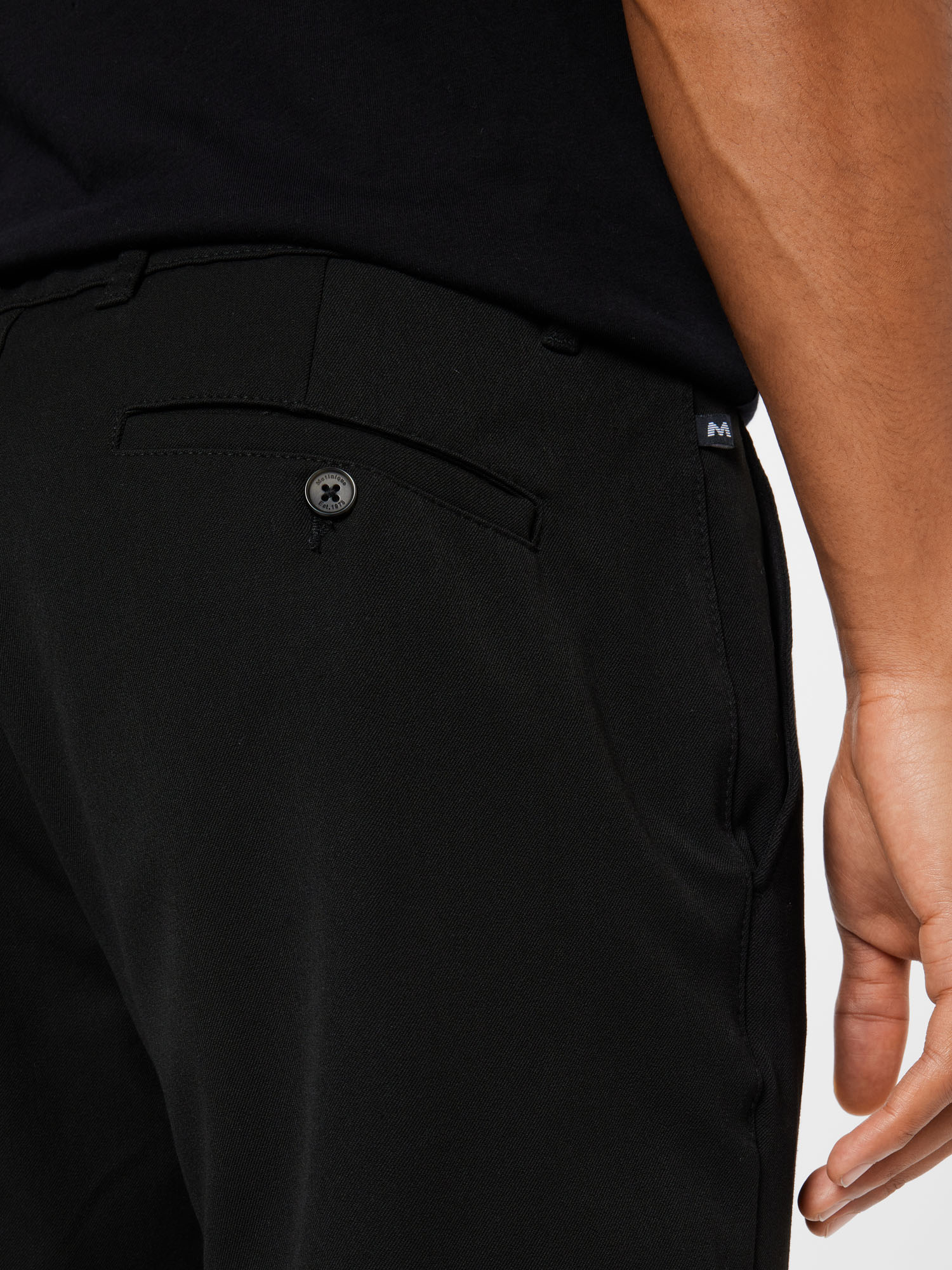 Pantalon chino Ollie Matinique en Noir 