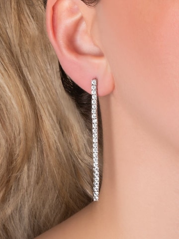 So Chic Earrings in Silver