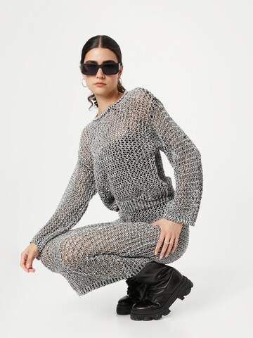 Monki Pullover in Schwarz