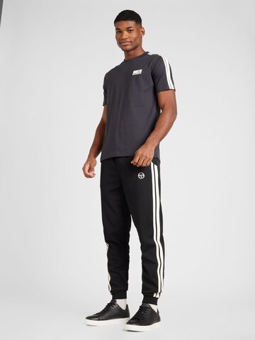 Sergio Tacchini Tapered Sporthose 'NEW DAMARINDO' in Schwarz