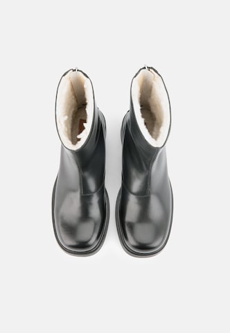 VAGABOND SHOEMAKERS - Botines 'KARLIE' en negro