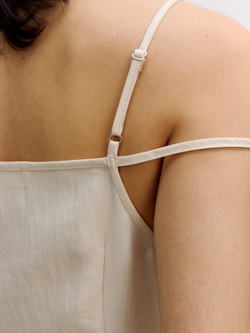 EDITED Kleid 'Maelle' in Weiß