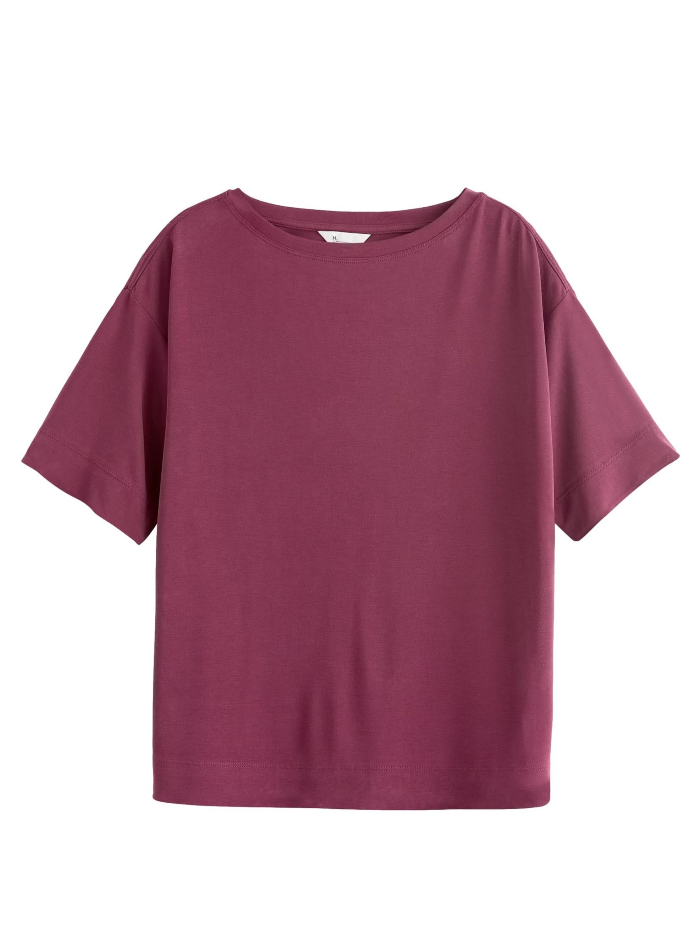 Next Shirt in Red: front