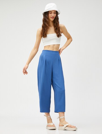 Koton Wide leg Pleat-front trousers in Blue
