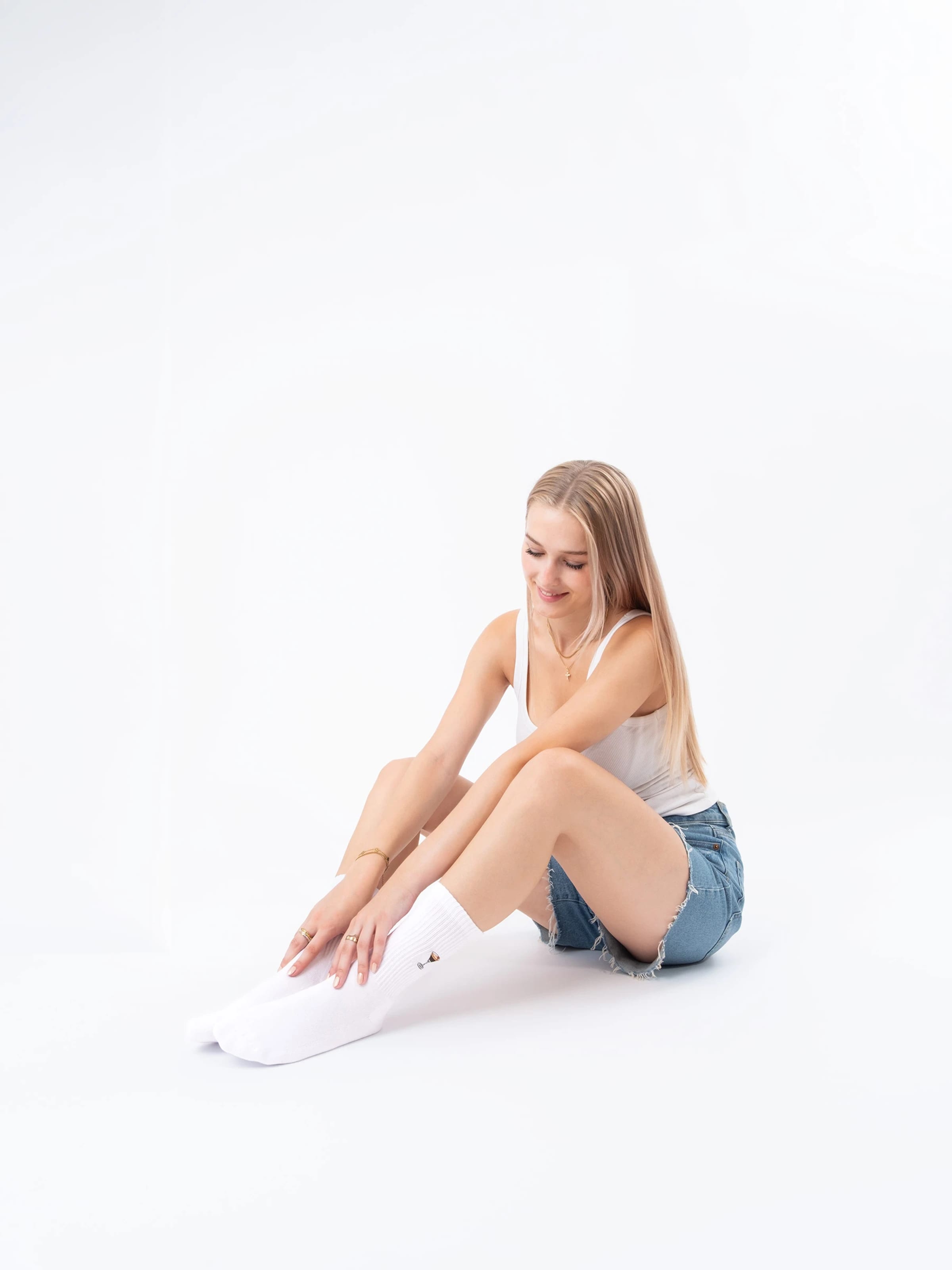 Occulto Athletic Socks 'Robin' in White: front