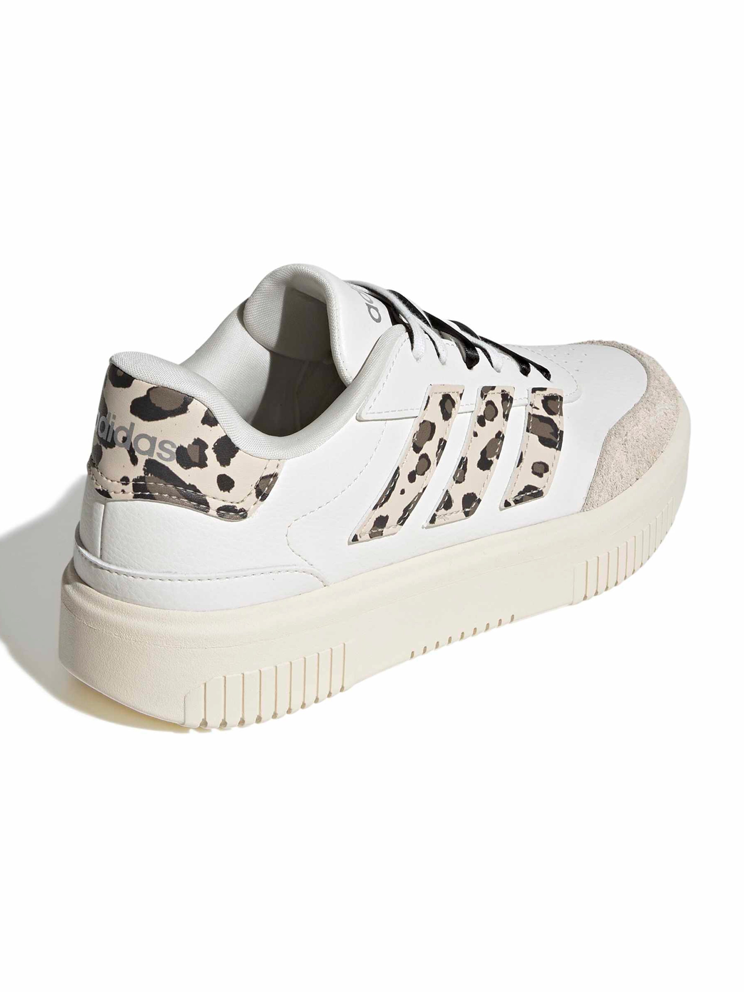 ADIDAS SPORTSWEARNiske tenisice 'COURTBLOCK BOLD' - bijela boja