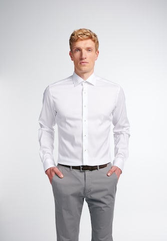 ETERNA Slim fit Koszula w kolorze biały