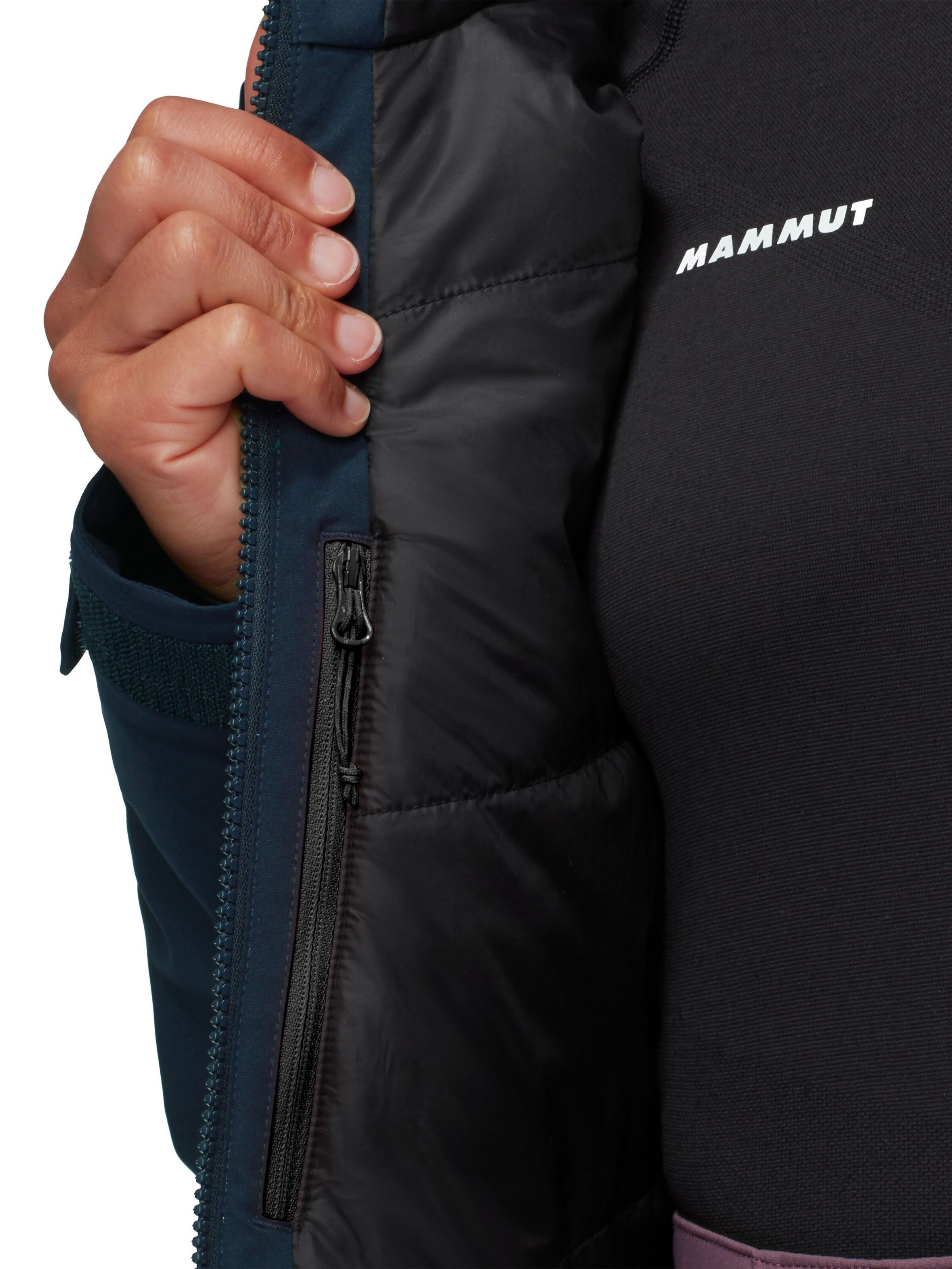 MAMMUT Outdoor Jacket in Blue