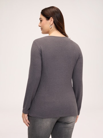Maglietta di Fiorella Rubino in grigio