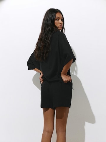Pull&Bear Normální Kalhoty – černá