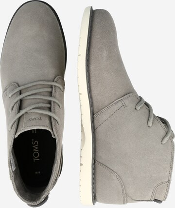 TOMS Chukka Boots 'Navi' in Grey