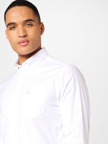 Coupe regular Chemise bugatti en blanc