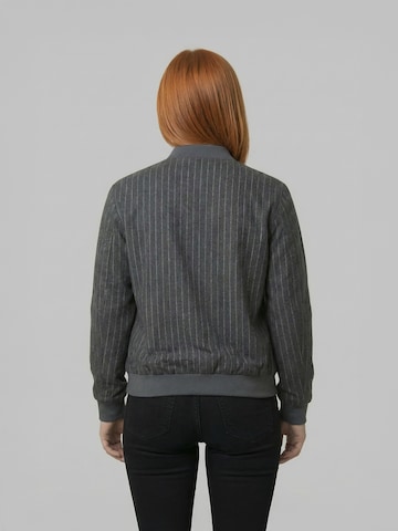 Derbe Between-Season Jacket in Grey