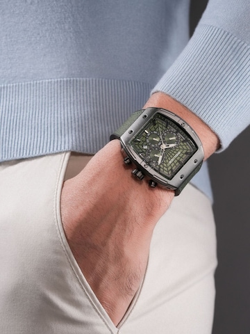Montre à affichage analogique 'Chronograph Coswig - Quartz watch movement - Watch case width: 50 mm' POLICE en vert : devant