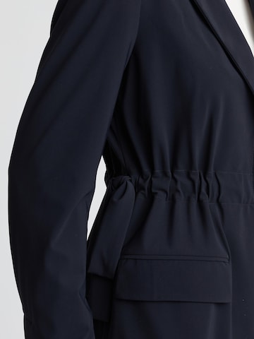 Minx Blazers 'AIDAN' in Zwart