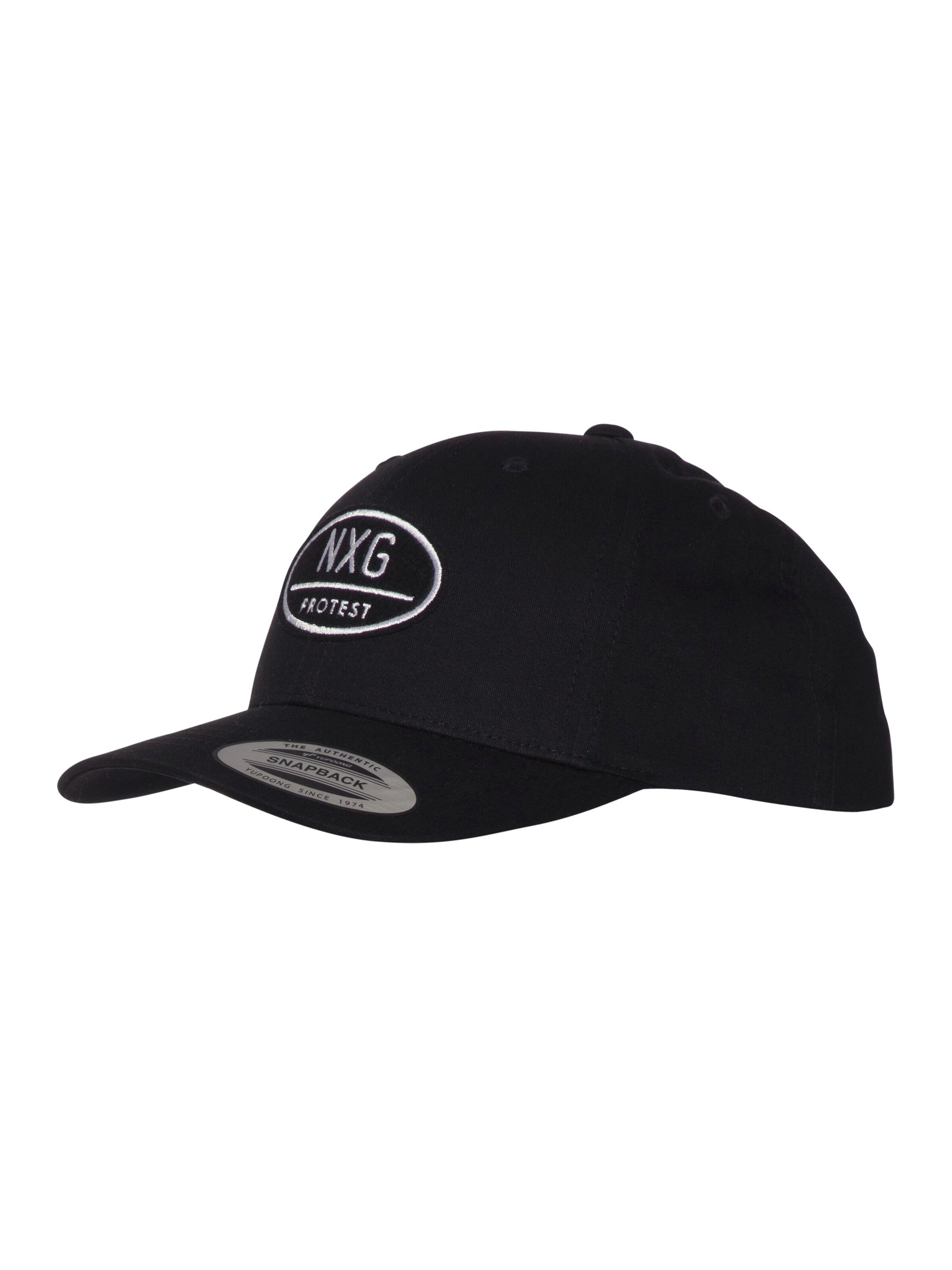 PROTEST Cap 'NXG SOBA' in Black: front