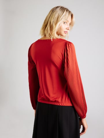 ABOUT YOU Shirt in Rot