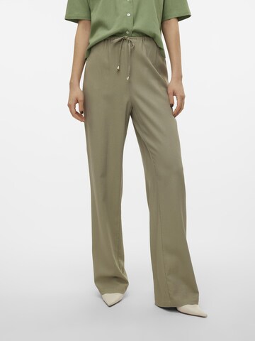 VERO MODA Loose fit Trousers 'DINNA' in Green: front