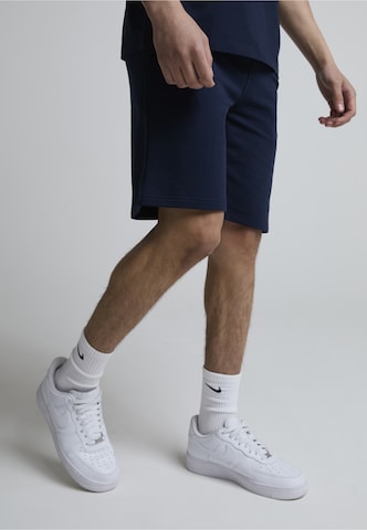 regular Pantaloni 'ALVO' di Zavetti Canada in blu
