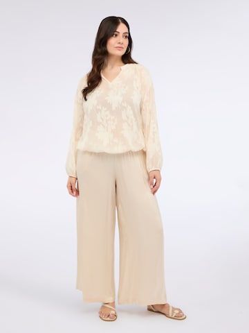 Fiorella Rubino Blouse in Beige