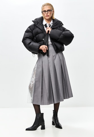 CESARE GASPARI Stiefelette in Schwarz