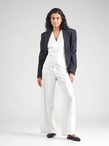 QS Wide leg Pants in White