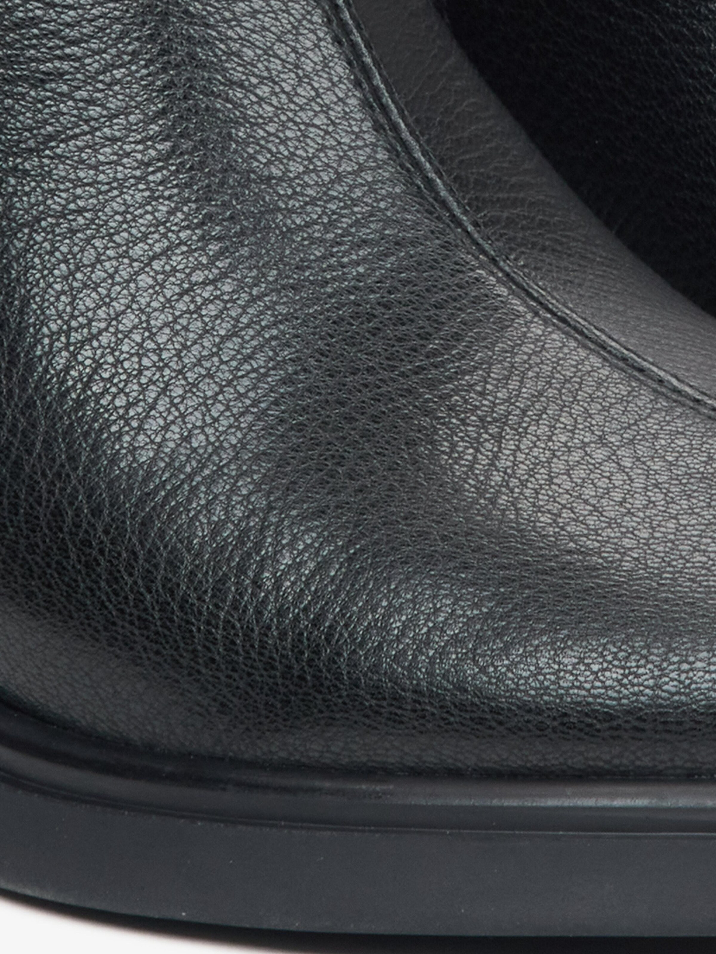 Bottines '2026-8' Estro en noir