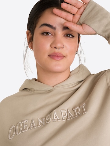 OCEANSAPART - Sweatshirt 'Beverly' em bege