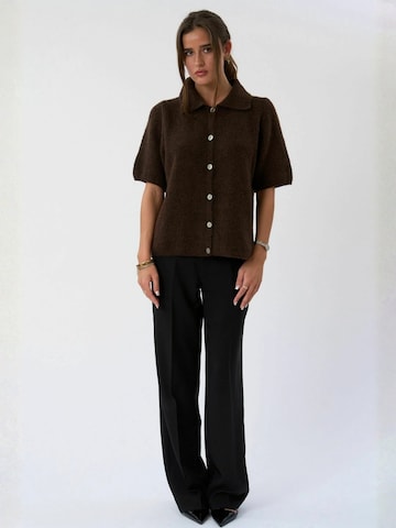 TEESHOPPEN Pulóver ' Alba ' - barna