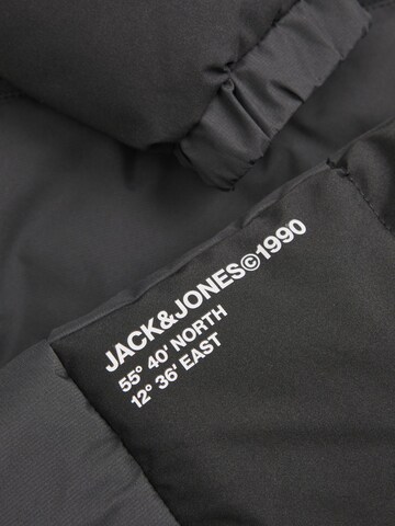 Veste fonctionnelle 'Force' Jack & Jones Junior en noir