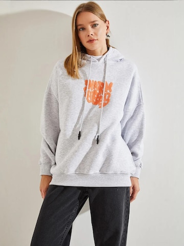 Bianco Lucci Sweatshirt in Grijs: voorkant