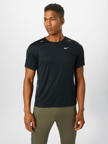 NIKE Functioneel shirt 'Rise 365 Wild Run' in Zwart: voorkant