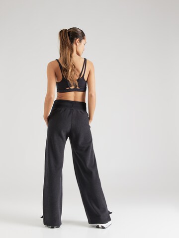 Nike Sportswear Wide leg Pants in Black