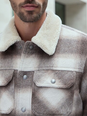 Next Jacke in Beige