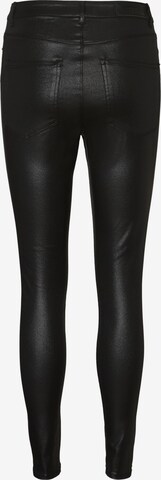 Skinny Jeans 'Loa' de la VERO MODA pe negru