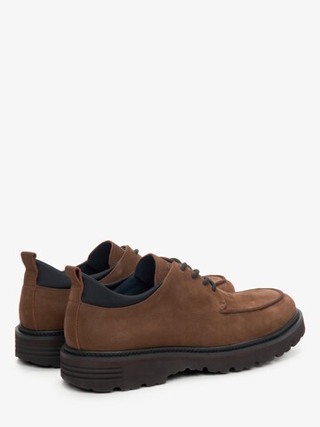 Mocassino '126-2' di Estro in marrone