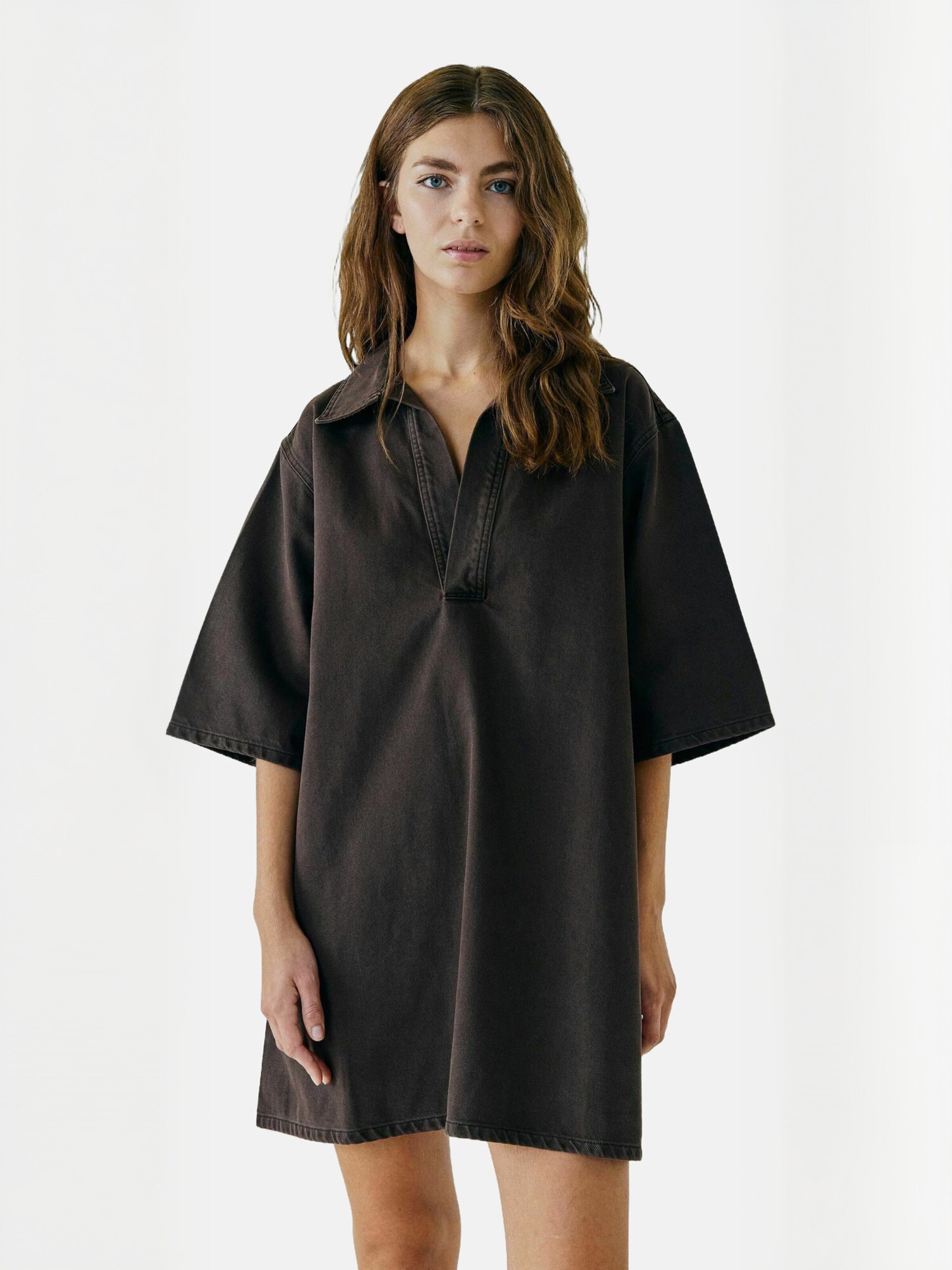 Robe ' Henneli ' NORR en marron : devant