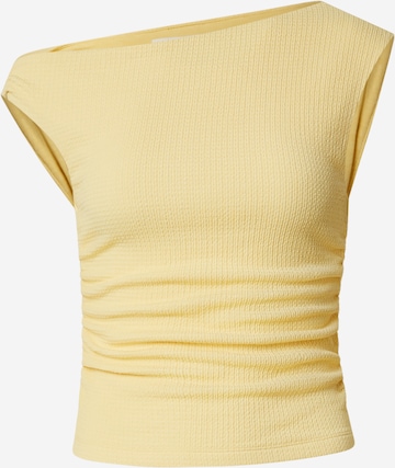 AMALY Top in Yellow: front