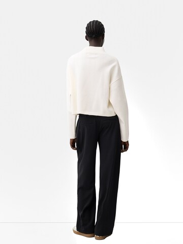 Bershka Pullover i hvid
