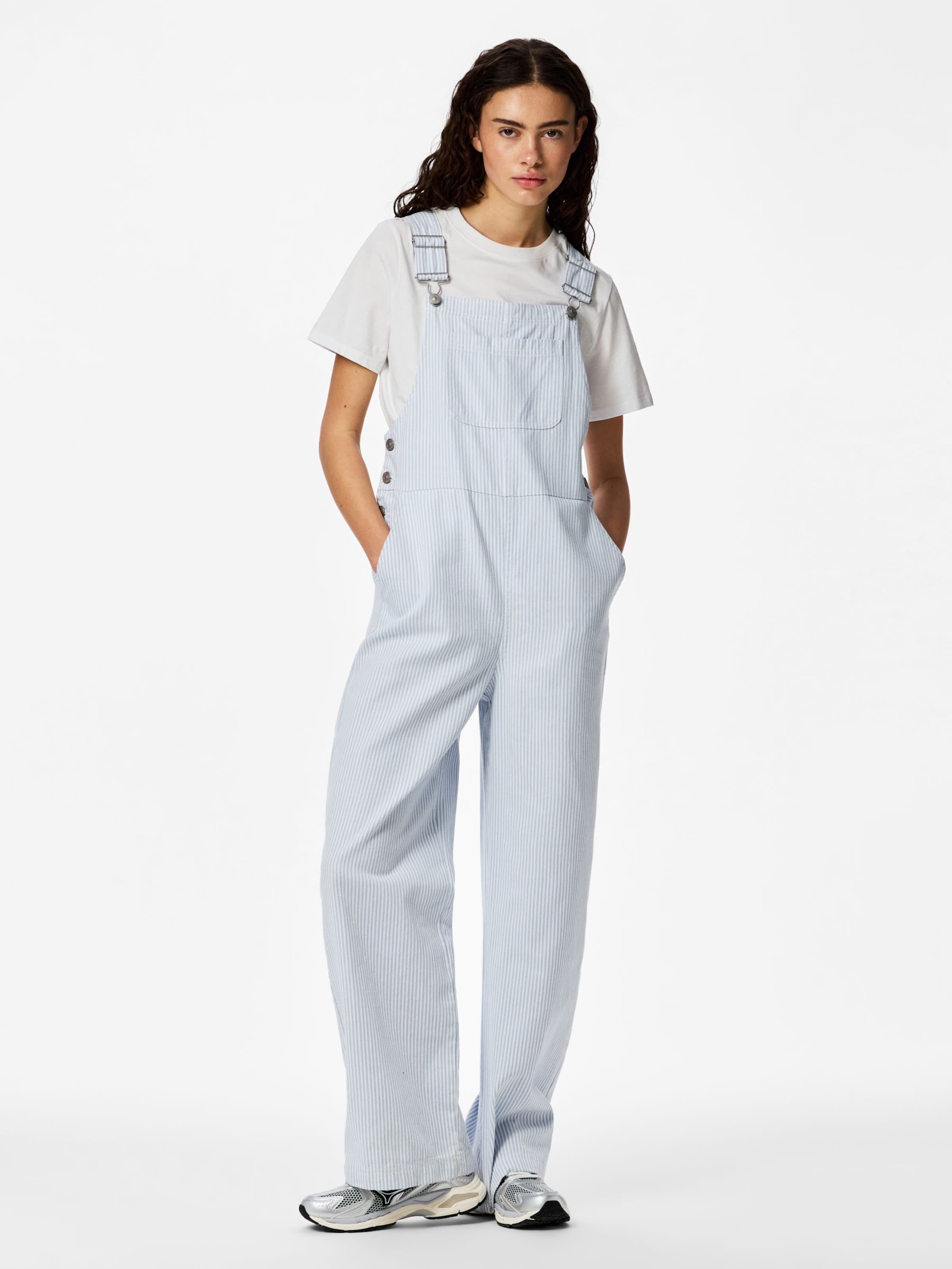 PIECES Regular Latzhose 'PCAllo' in Blau: Vorderseite