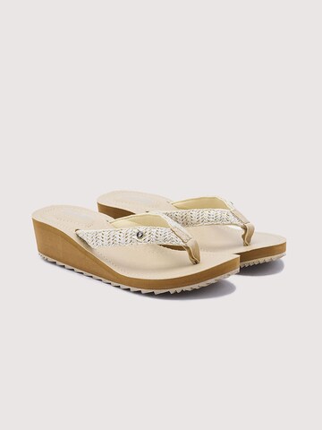 Koala Bay Beach & Pool Shoes 'Levix' in Beige