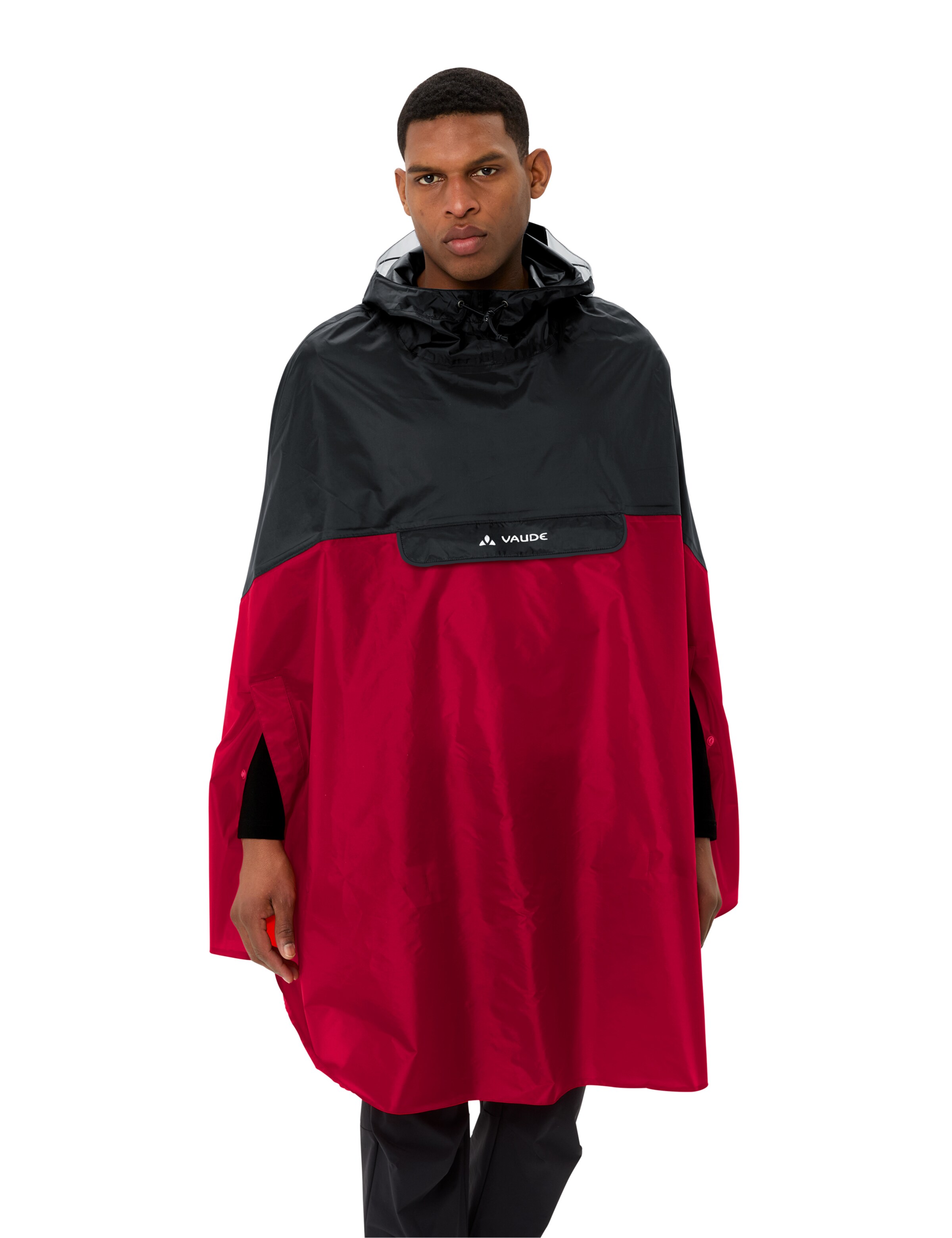 VAUDE Outdoor jacket 'Covero Poncho II' in Red: front