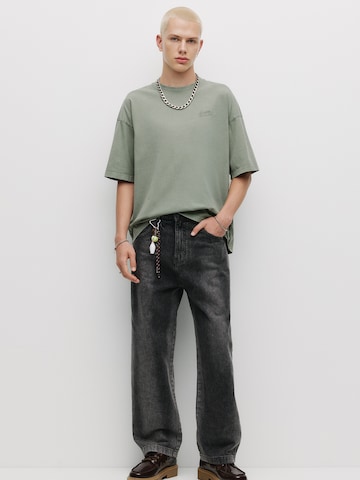 Tricou 'STWD' de la Pull&Bear pe verde